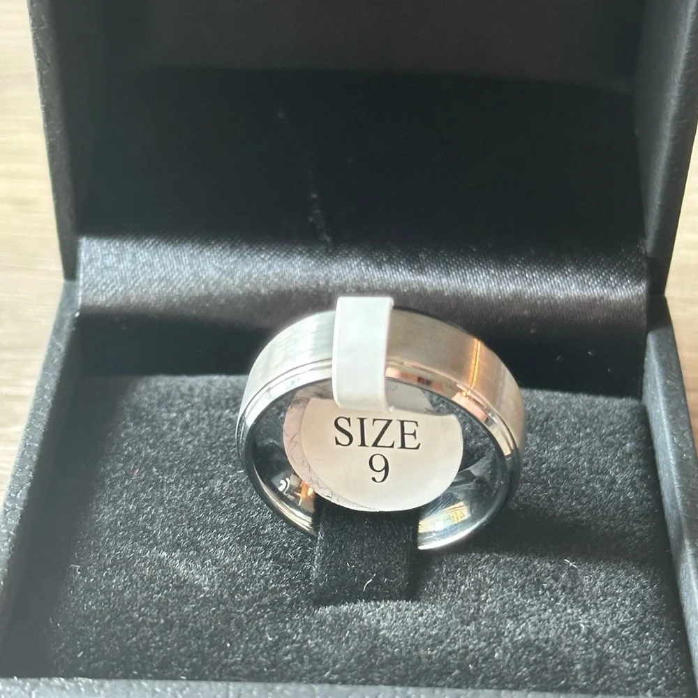 King Will Tungsten Carbide Silver Tone Etched Wedding Band for Men or Women